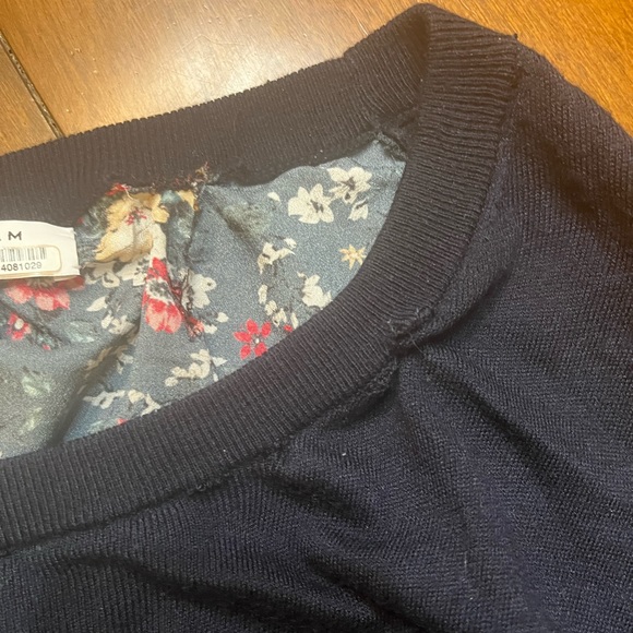 Derek Lam Collective Black Floral Knit Back Sweater Size large $240 - Picture 9 of 11